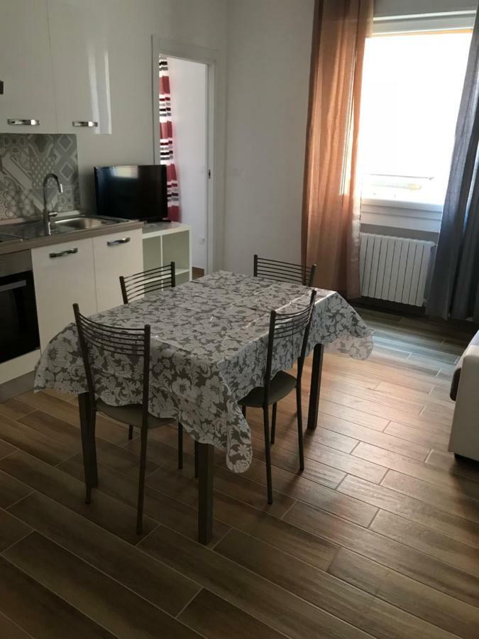 Santa Croce,14 Apartments 博洛尼亚 外观 照片